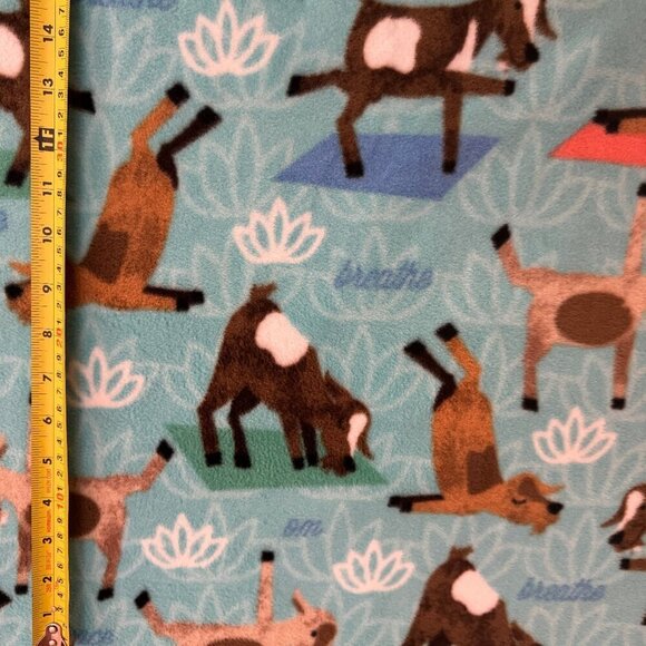 2+ yards Anti-Pill Plush Fleece Yoga Goats Om Peace Breath Blue - Picture 7 of 7